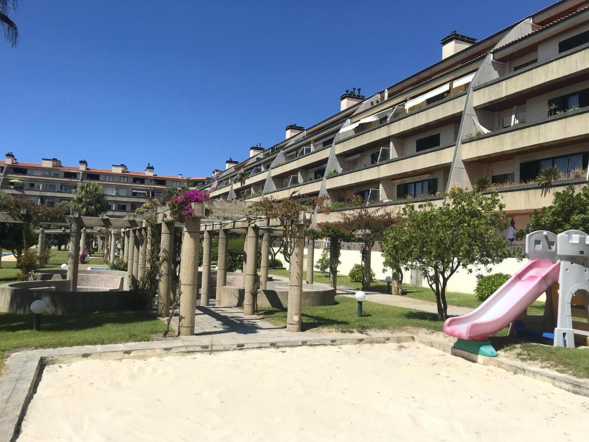 Beachside Feel Full Apartment Beach & Casino Sao Felix da Marinha Luaran gambar